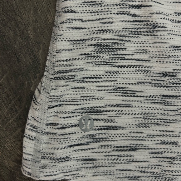 Lululemon racer back tank - Picture 4 of 4